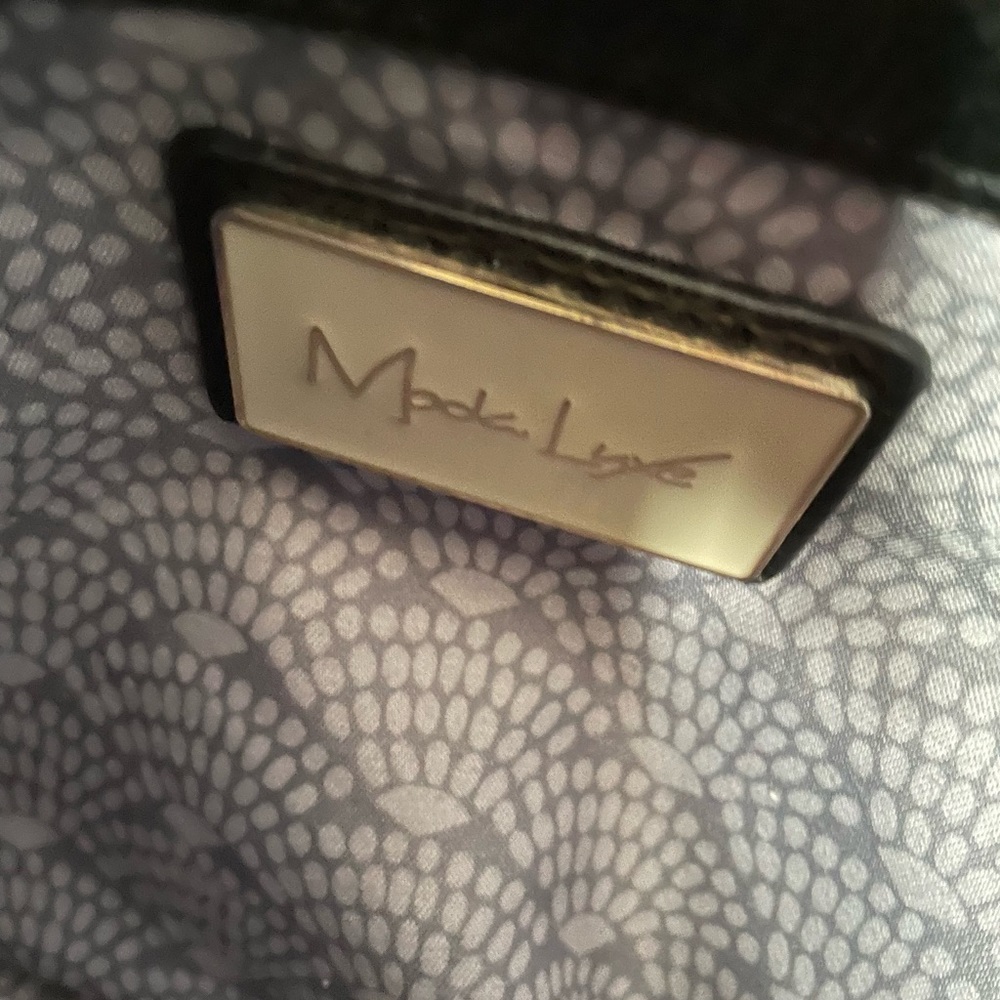 Moda Luxe Bag - image 4